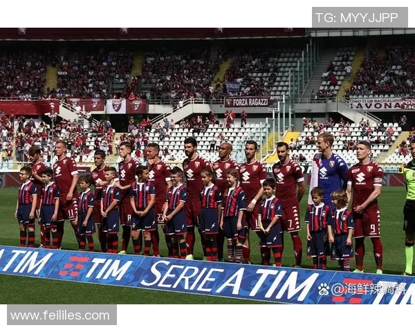 曼联友谊赛大胜AC米兰乌龙球成比赛转折点引发热议